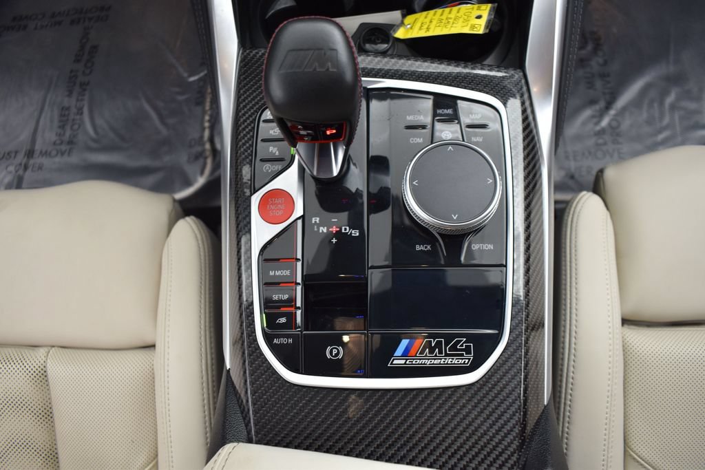 Used 2021 BMW M4 Competition w/ M Carbon Exterior Package RWD image 8