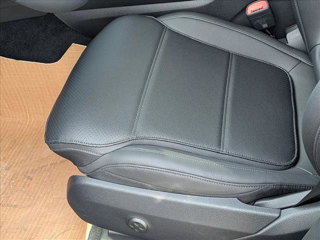 New 2026 Mercedes-Benz GLC 300 4MATIC image 4