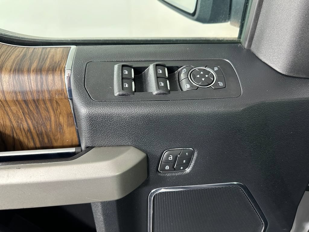 Used 2020 Ford F150 Lariat AWD/4WD image 25