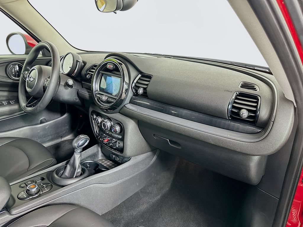 Used 2019 MINI Cooper Clubman FWD image 27