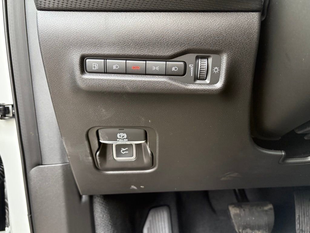 New 2026 Jeep Cherokee Overland w/ Trailer Tow Group image 20