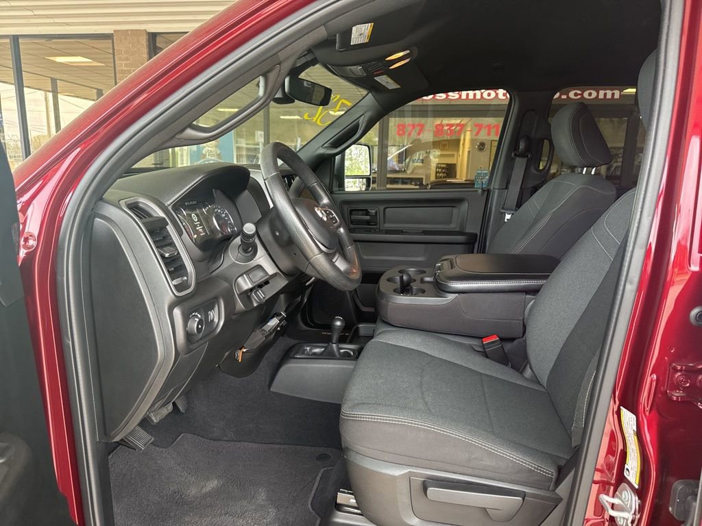 Used 2024 RAM 3500 Tradesman w/ Chrome Appearance Group image 8