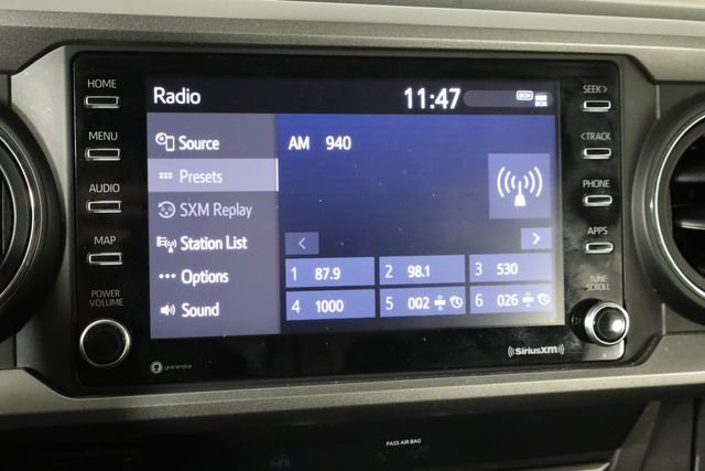 Used 2020 Toyota Tacoma SR5 AWD/4WD image 30