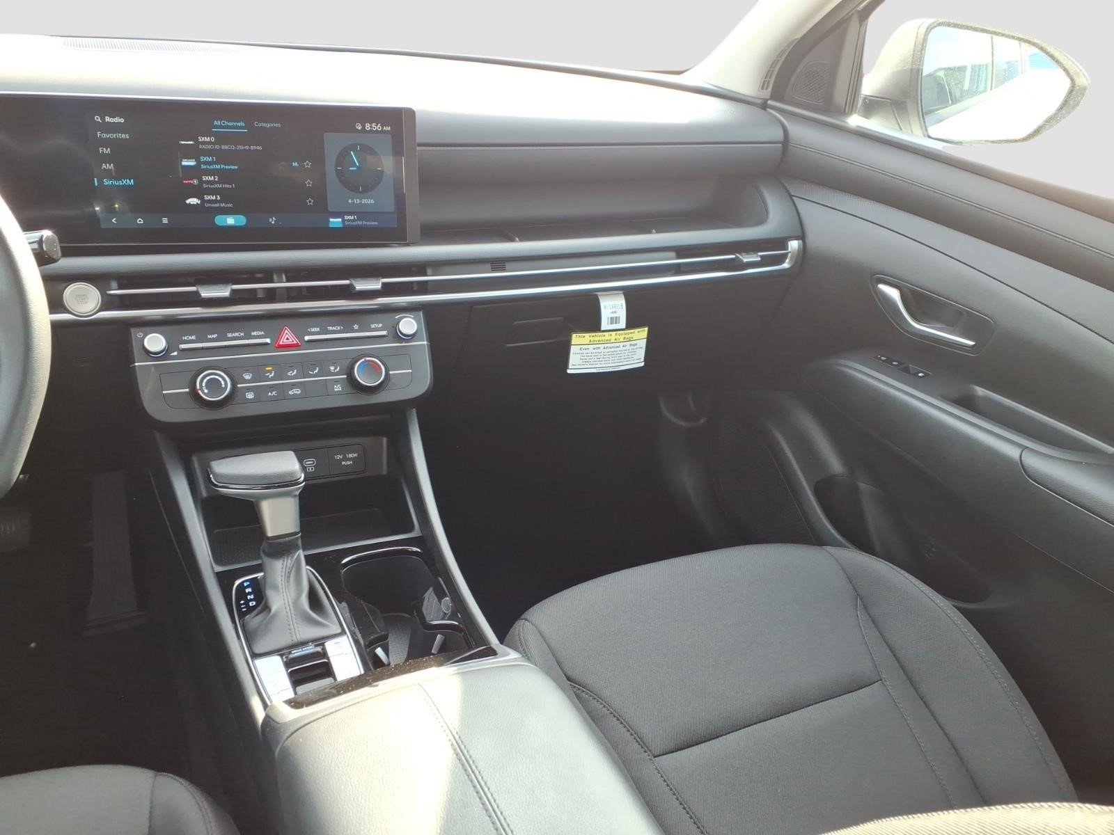Used 2025 Hyundai Tucson SE FWD image 13