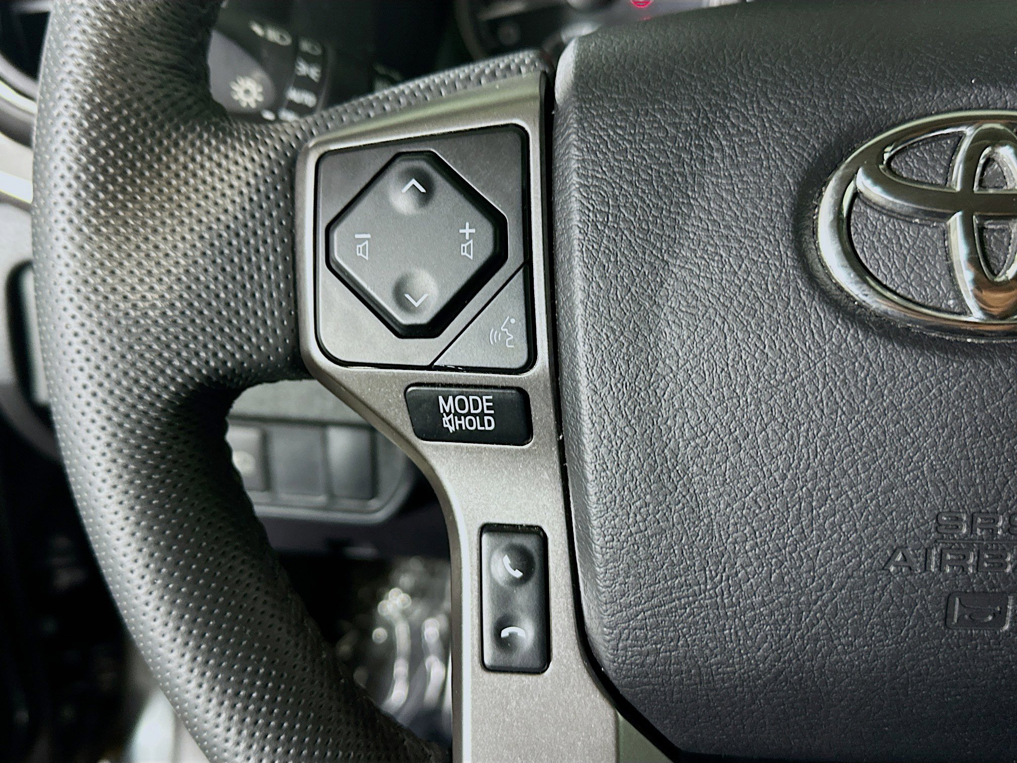 Used 2022 Toyota Tacoma SR5 RWD image 15