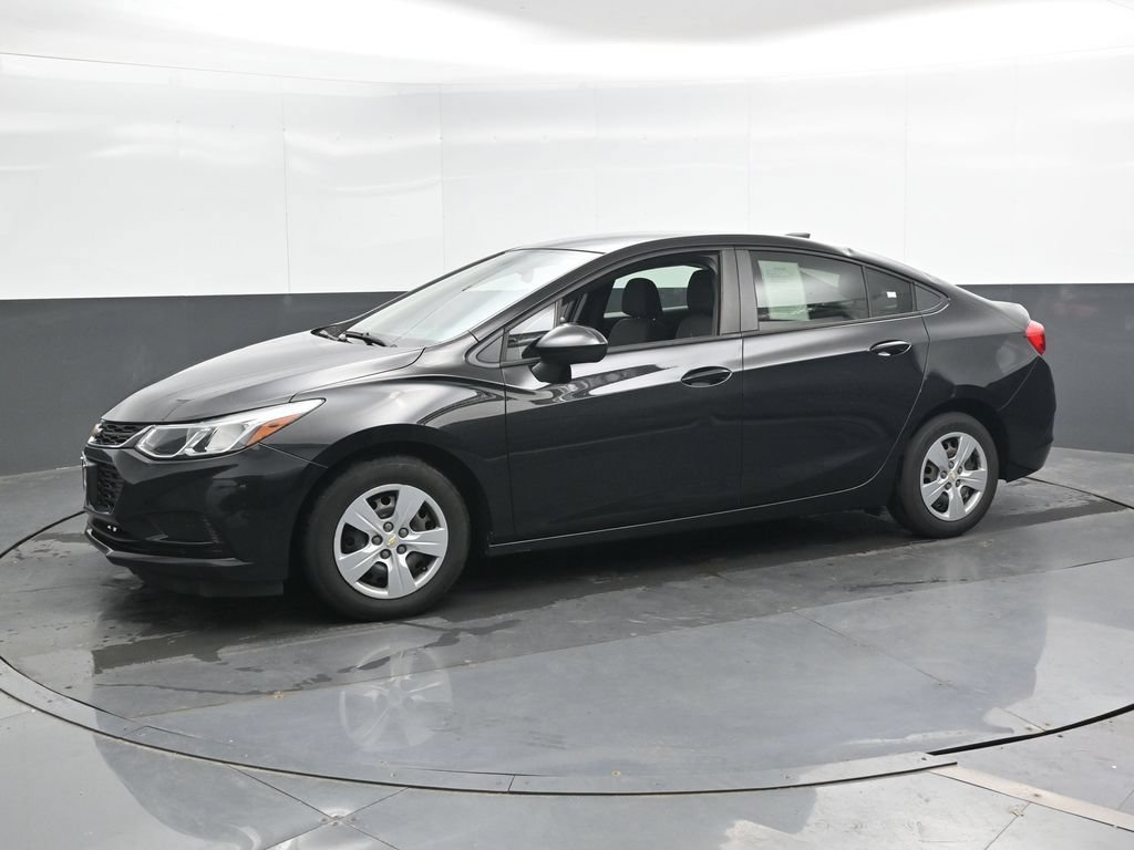 Used 2017 Chevrolet Cruze LS FWD image 8