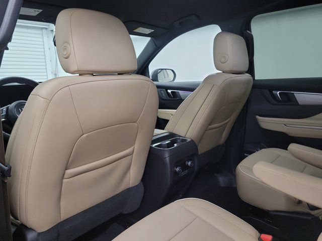 Used 2025 Buick Enclave Preferred FWD image 13