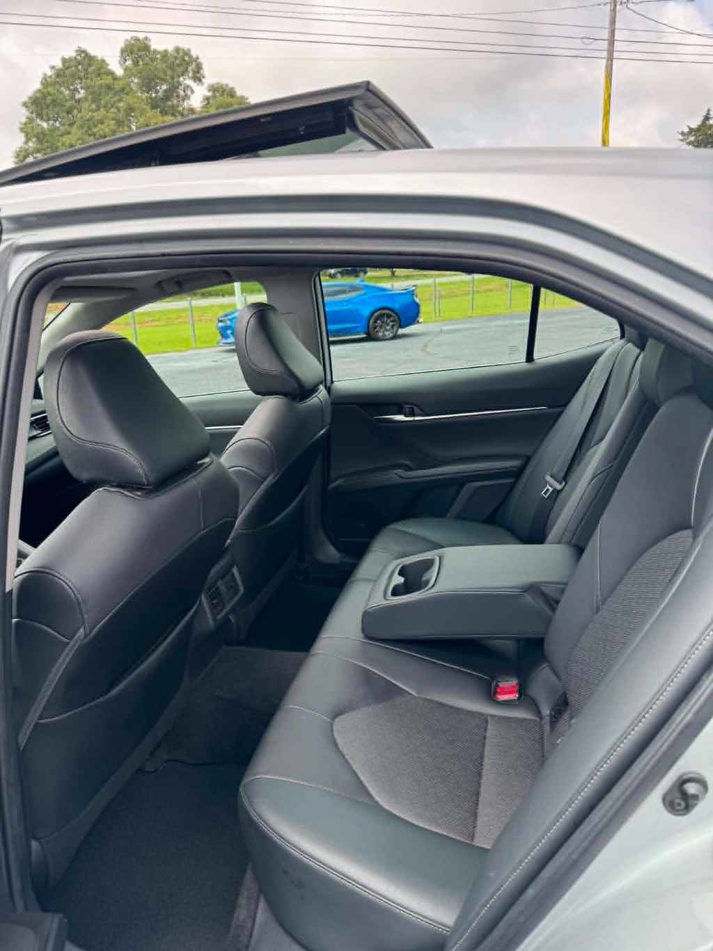Used 2021 Toyota Camry XSE w/ Carpet Mat Package (TMS) AWD/4WD image 9