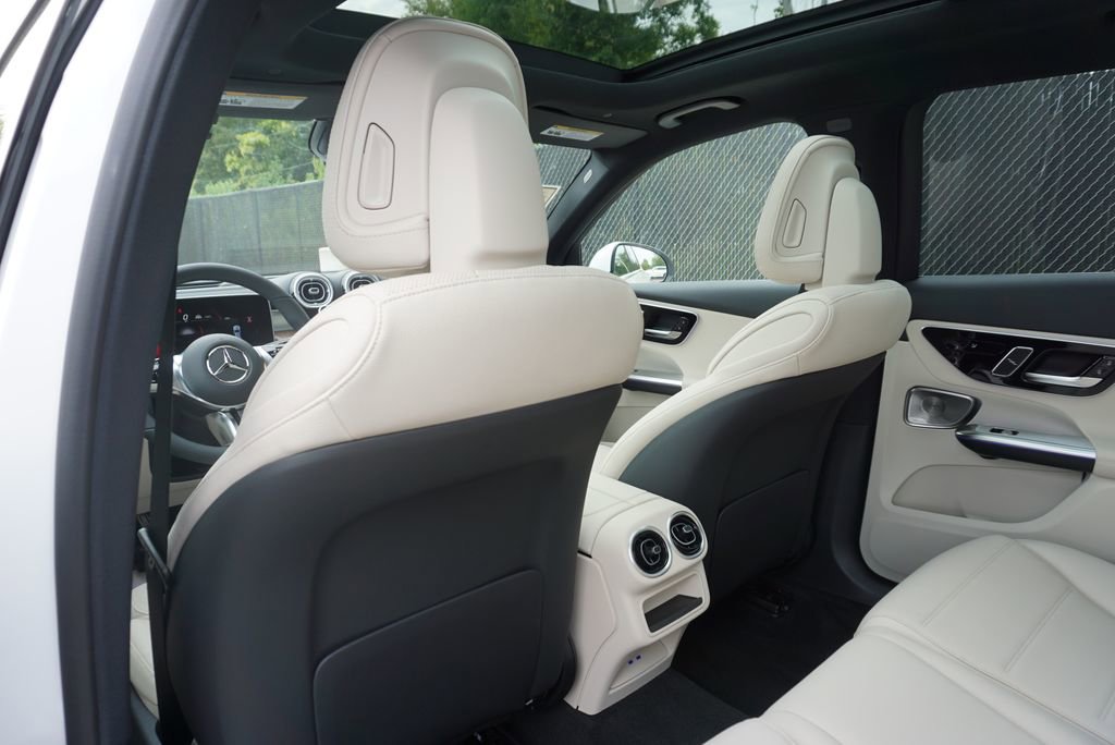 New 2026 Mercedes-Benz GLC 300 4MATIC image 50