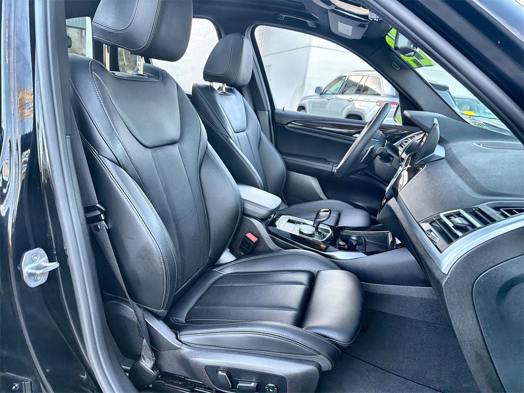 Used 2024 BMW X3 xDrive30i w/ Premium Essential Package image 26