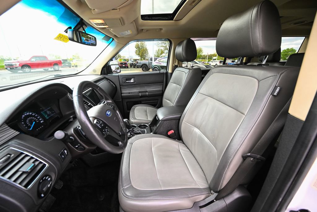 Used 2018 Ford Flex Limited w/ Equipment Group 303A AWD/4WD image 20