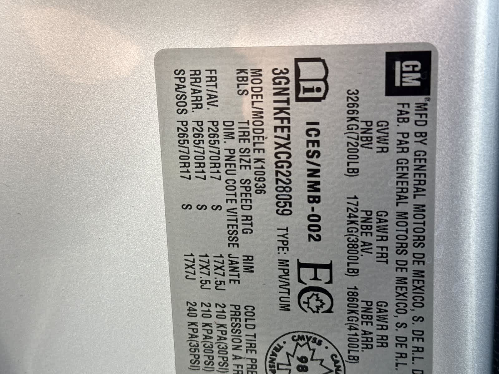 Used 2012 Chevrolet Avalanche LT AWD/4WD image 25