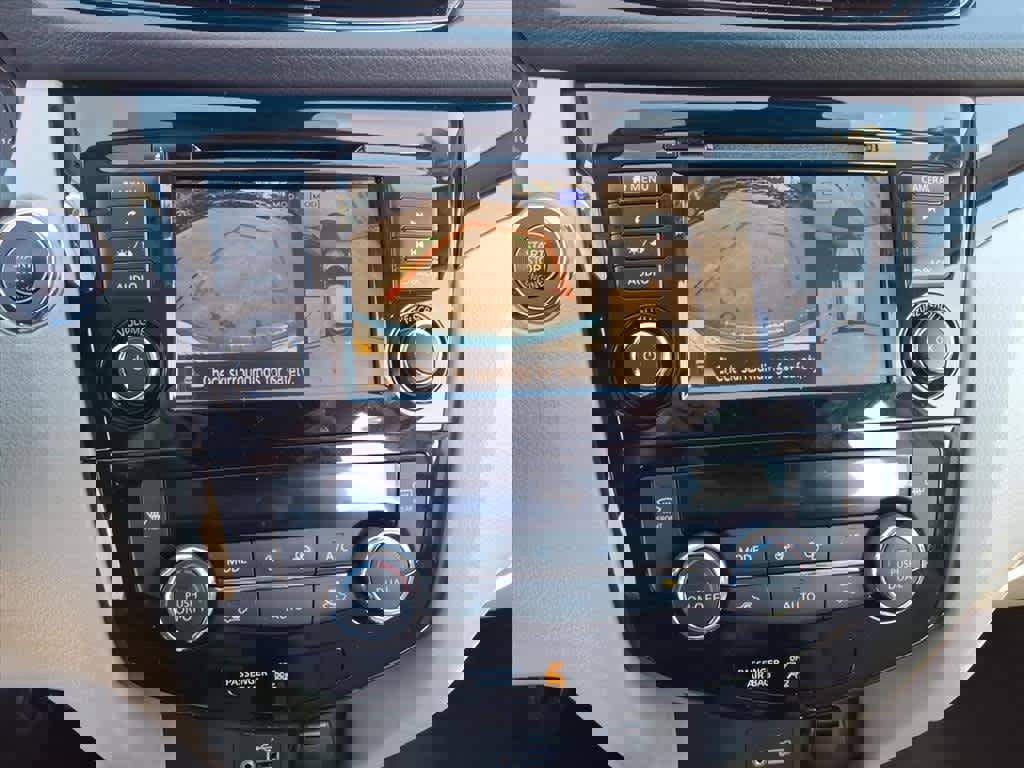 Certified 2022 Nissan Rogue Sport SV w/ Technology Package image 21