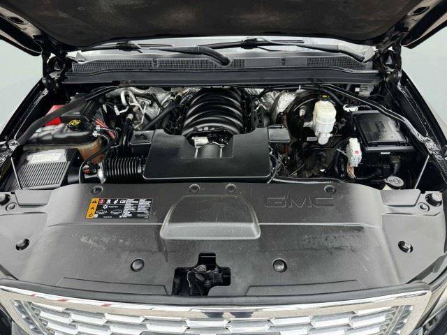 Used 2018 GMC Yukon XL Denali w/ Denali Ultimate Package AWD/4WD image 70