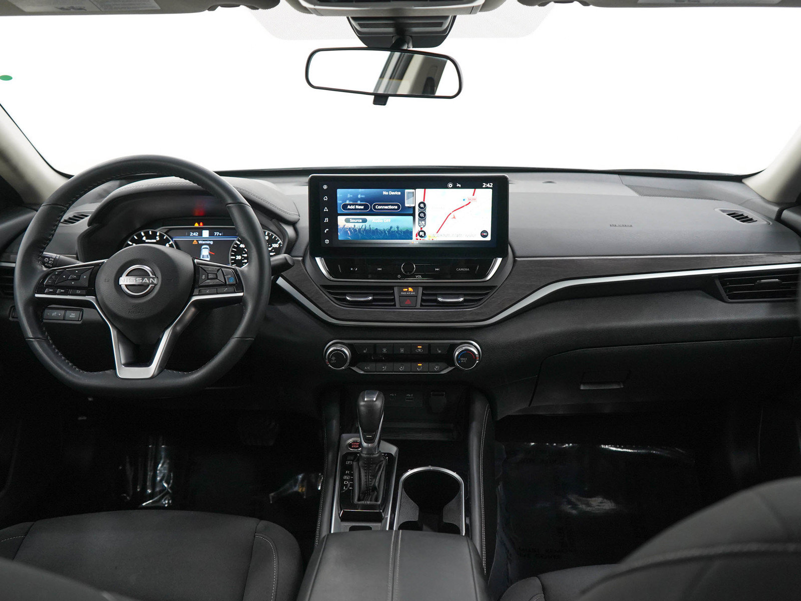 Used 2023 Nissan Altima 2.5 SV w/ SV Premium Package AWD/4WD image 13
