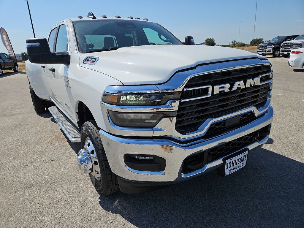 New 2026 RAM 3500 Big Horn AWD/4WD image 11