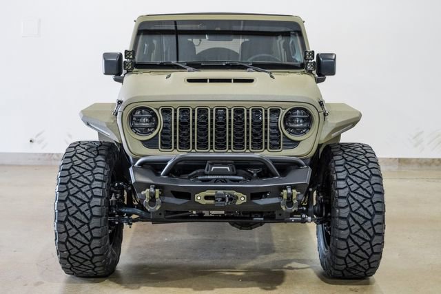 Used 2025 Jeep Wrangler Unlimited Rubicon 392 image 3