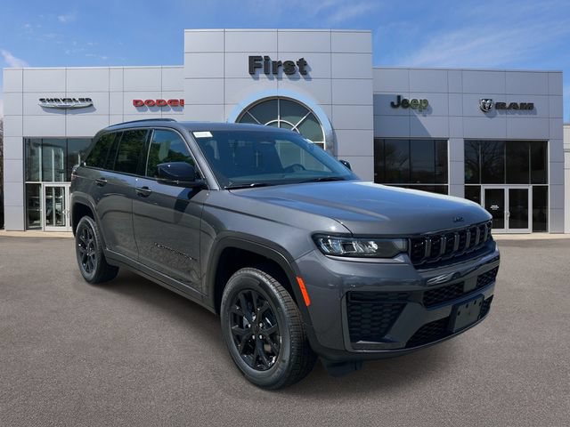 New 2026 Jeep Grand Cherokee Altitude