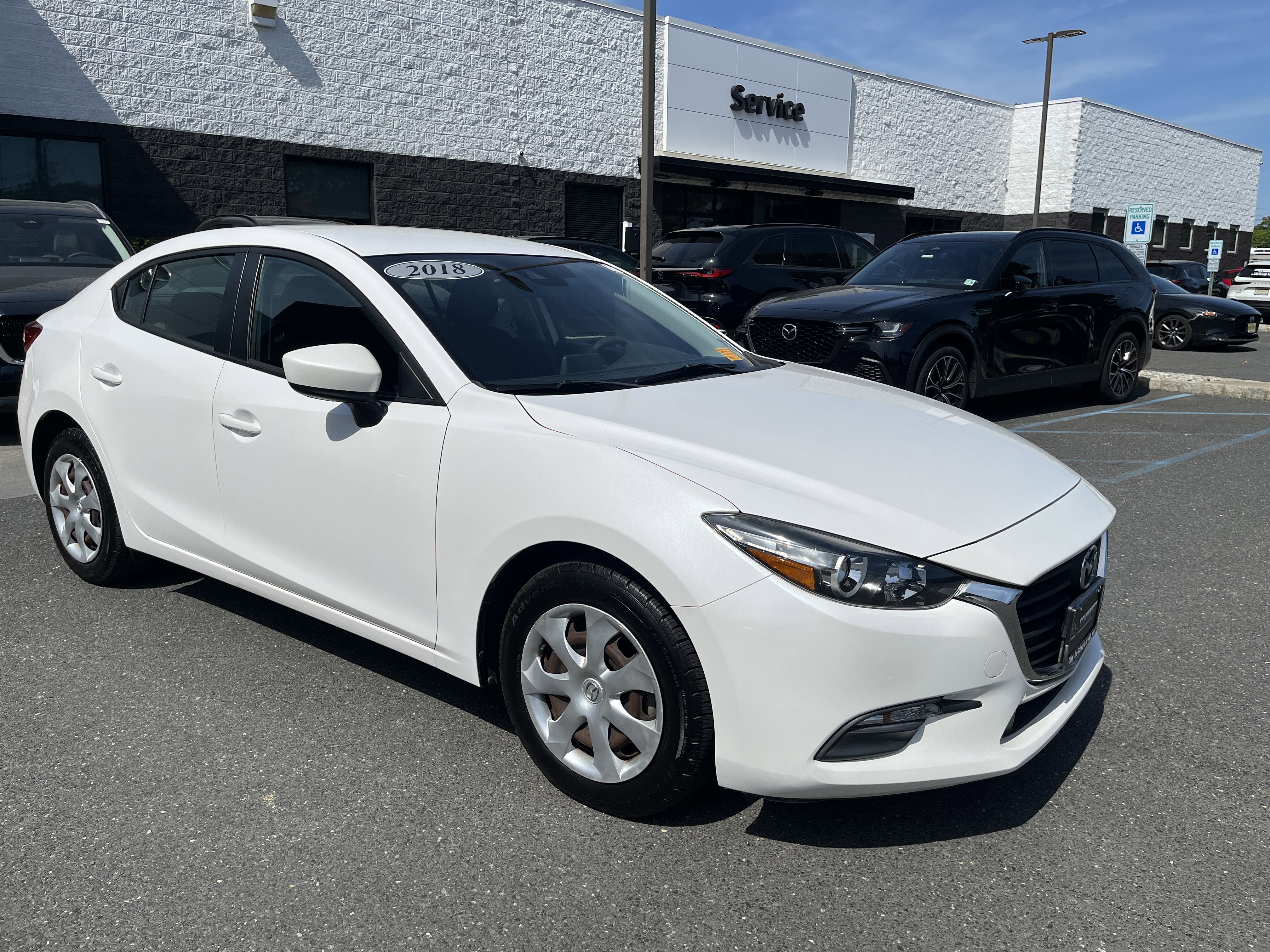Used 2018 MAZDA MAZDA3 Sport FWD image 6