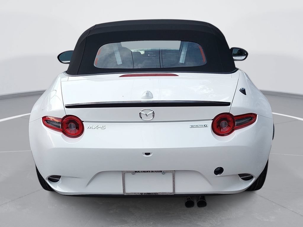 New 2026 MAZDA MX-5 Miata Club w/ Interior Package RWD image 6