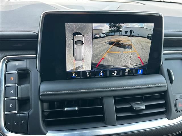 Certified 2023 GMC Yukon AT4 w/ AT4 Premium Plus Package AWD/4WD image 32