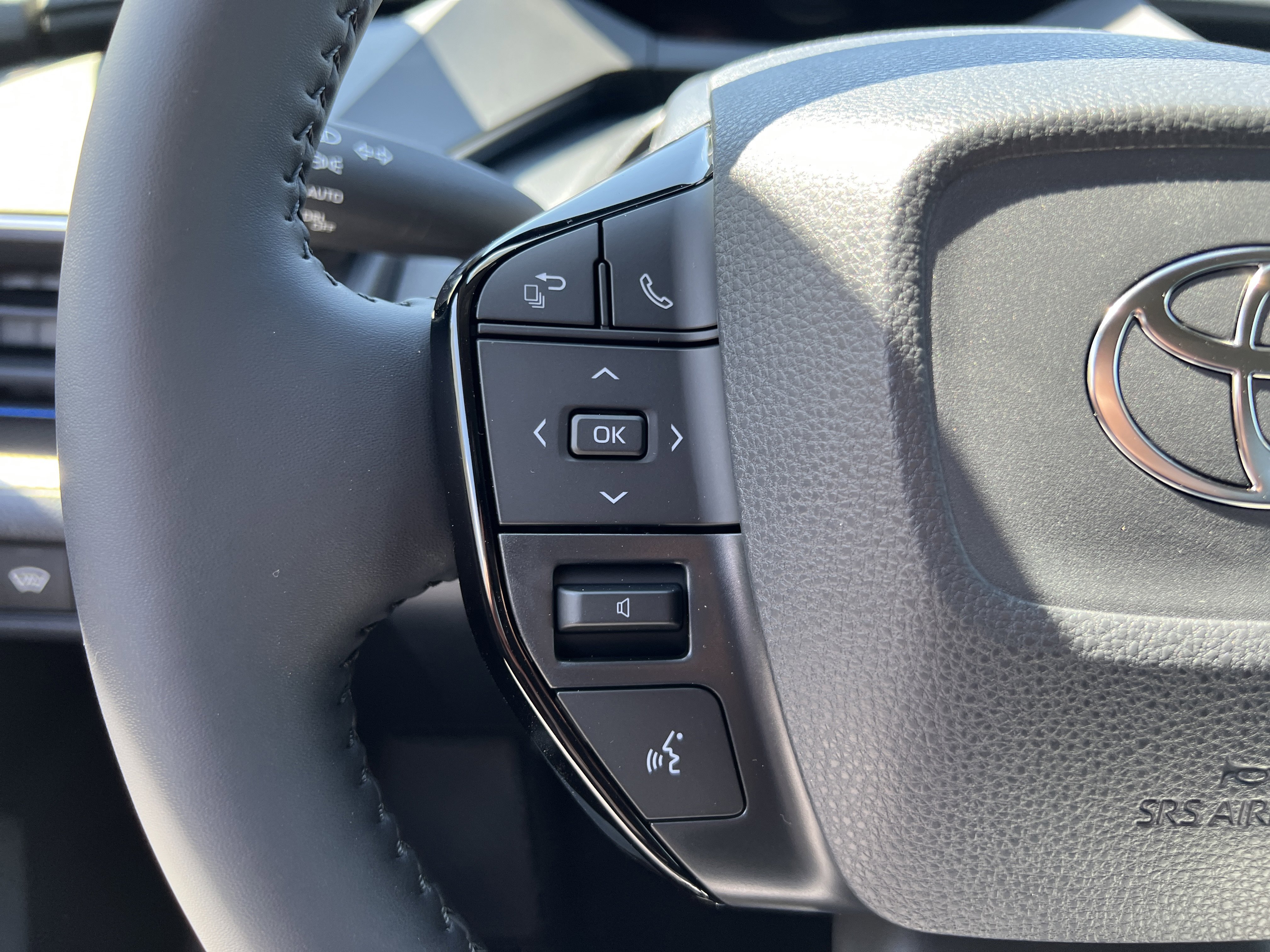 New 2026 Toyota Prius XLE image 16