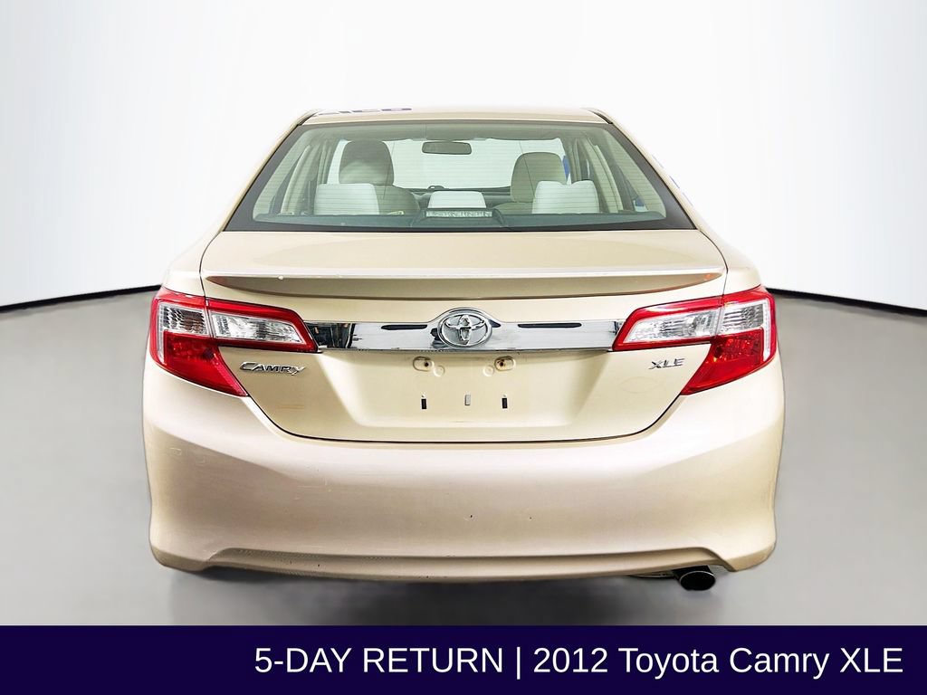 Used 2012 Toyota Camry XLE FWD image 7