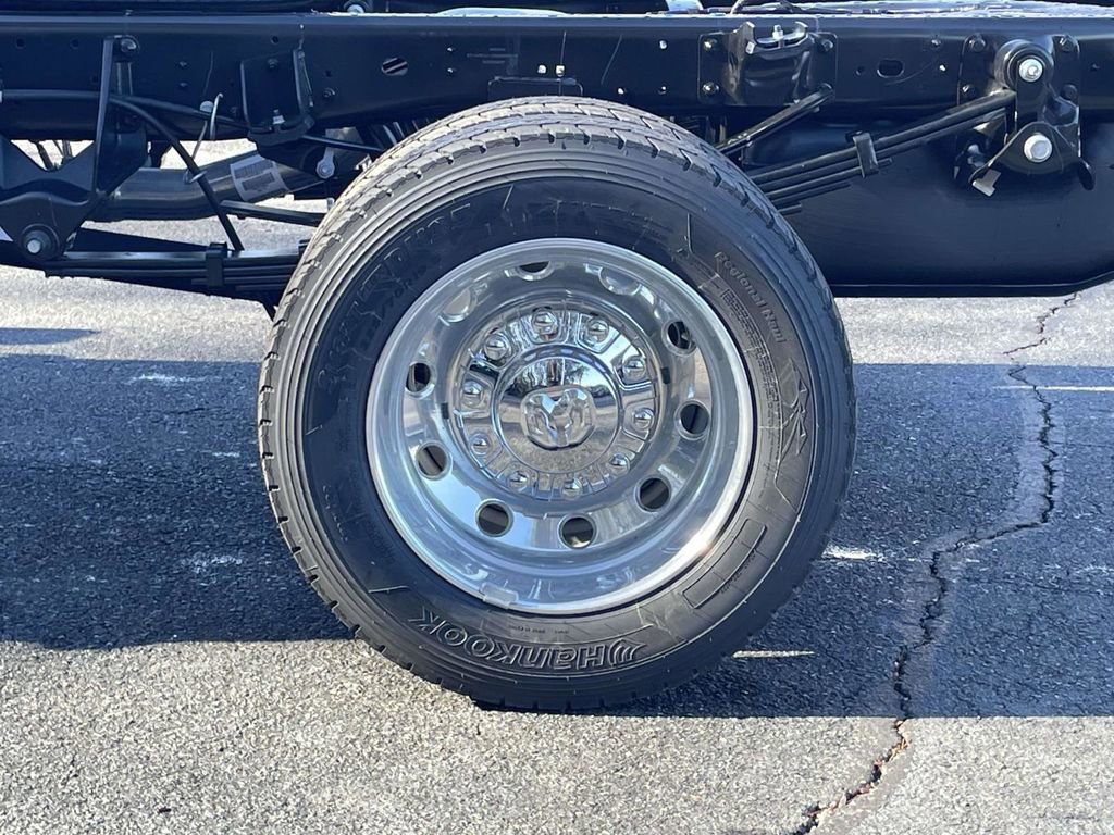 New 2026 RAM 4500 Tradesman w/ Chrome Appearance Group AWD/4WD image 12