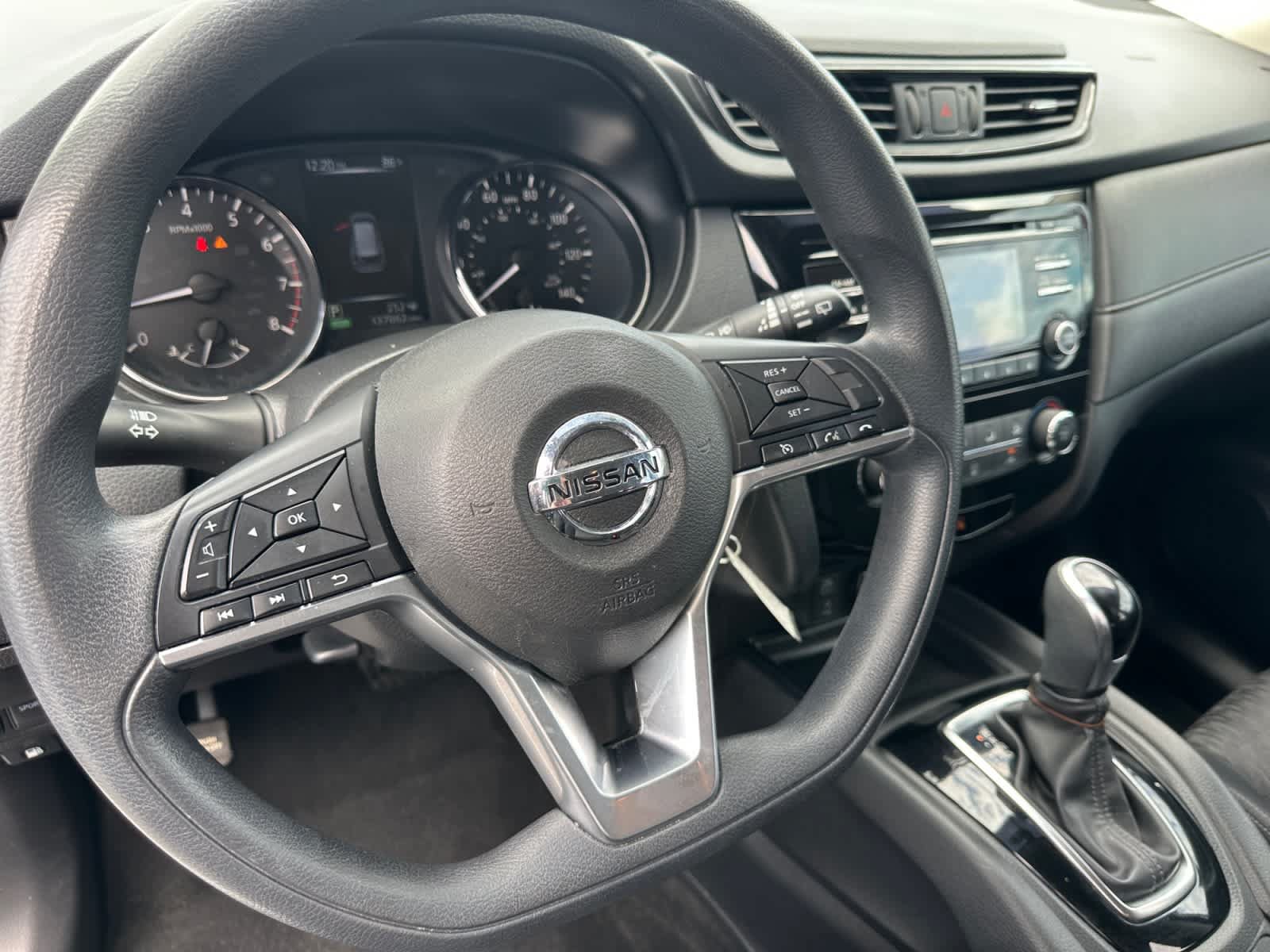 Used 2017 Nissan Rogue S w/ S Appearance Package AWD/4WD image 13