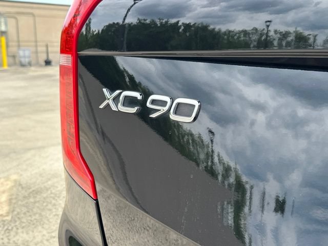 Certified 2023 Volvo XC90 B6 Plus w/ Protection Package Premier AWD/4WD image 39