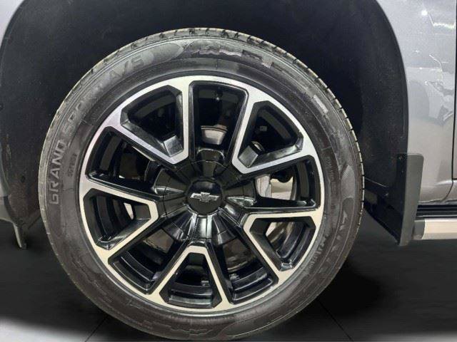Used 2021 Chevrolet Silverado 1500 High Country w/ Technology Package AWD/4WD image 50