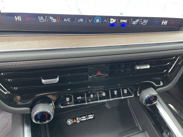 New 2026 Chevrolet Suburban High Country AWD/4WD image 19