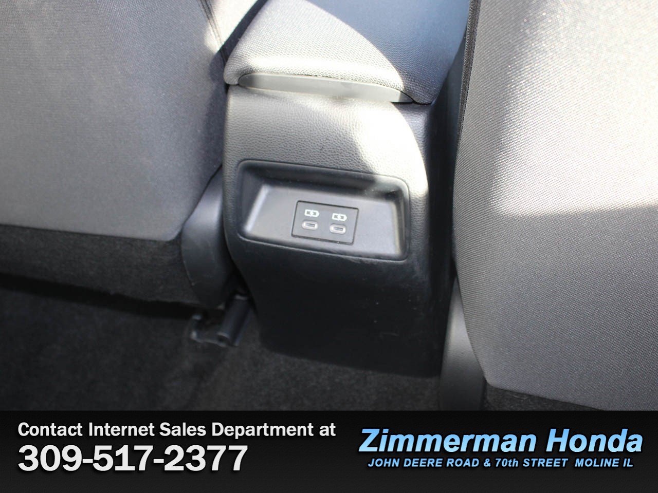 Used 2023 Toyota Corolla LE image 8