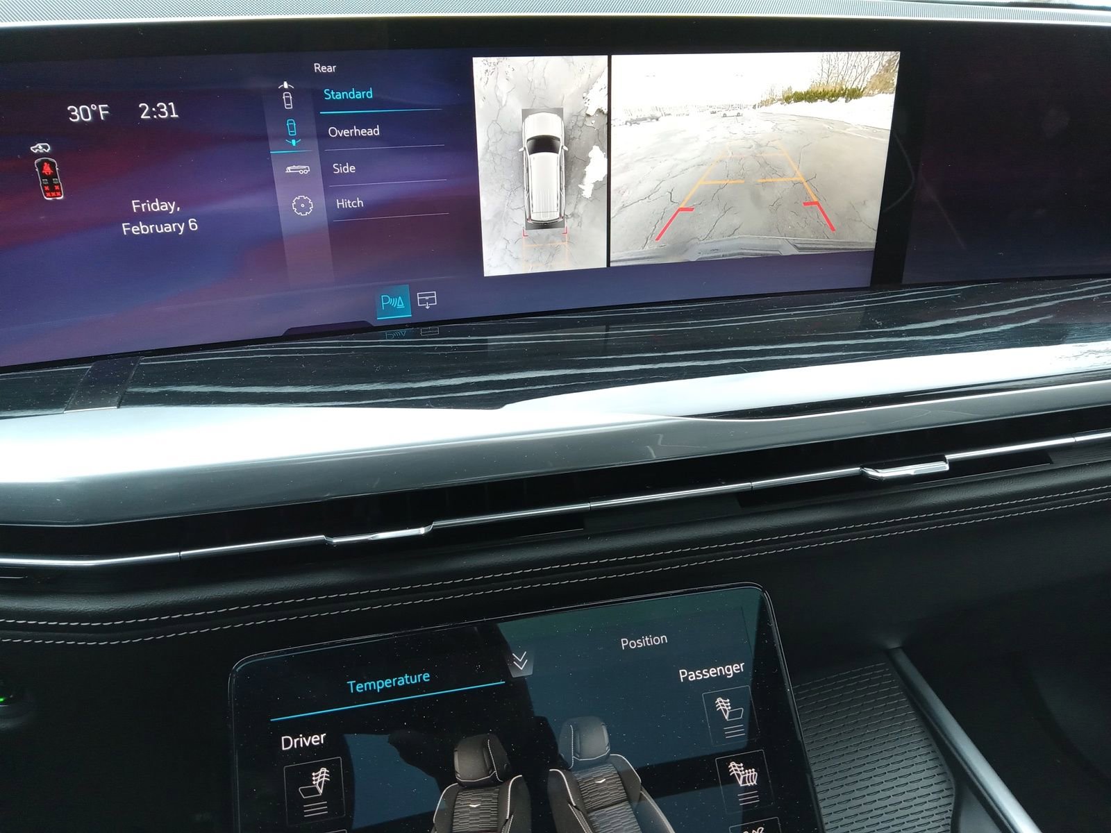 Used 2025 Cadillac Escalade Sport w/ Touring Package image 18