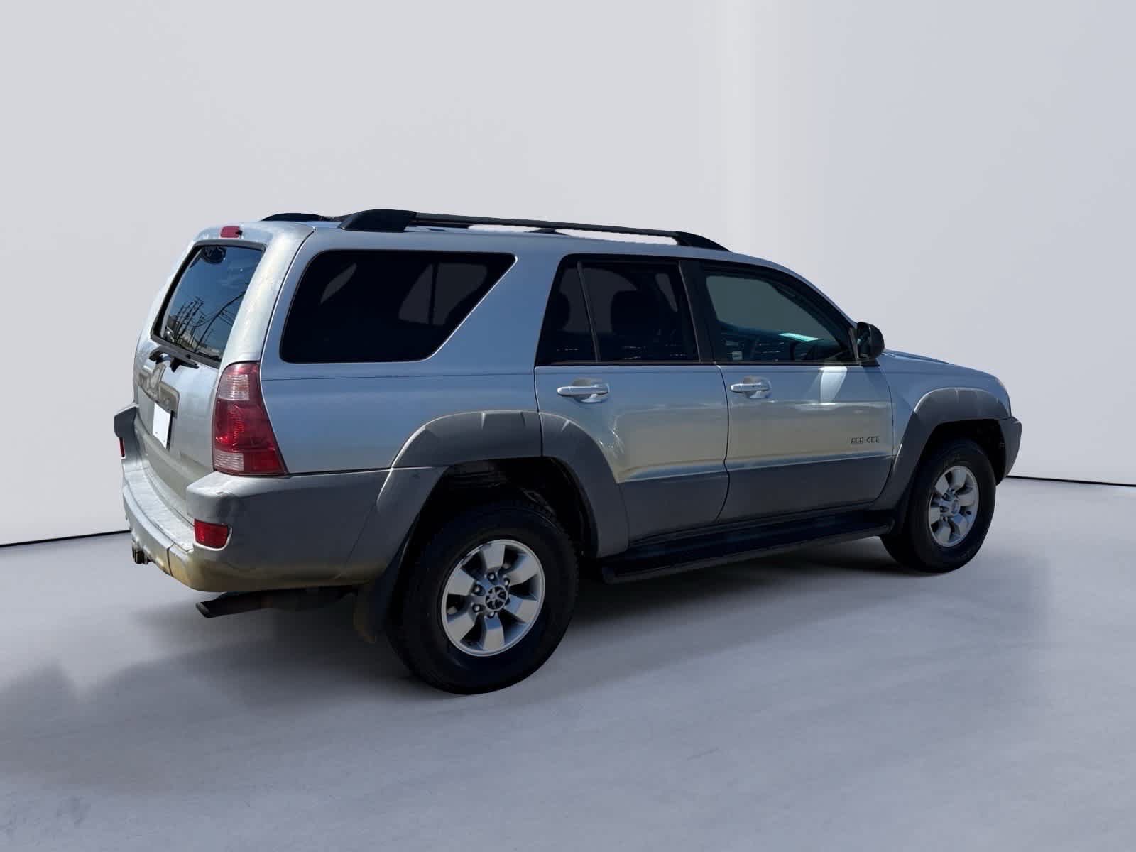 Used 2003 Toyota 4Runner SR5 AWD/4WD image 5