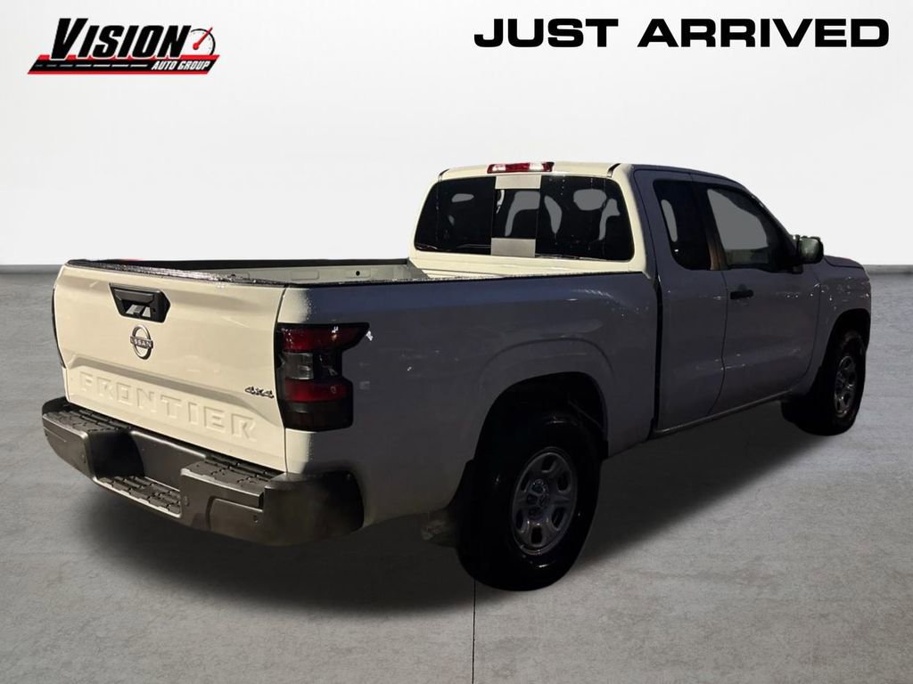New 2026 Nissan Frontier S image 5