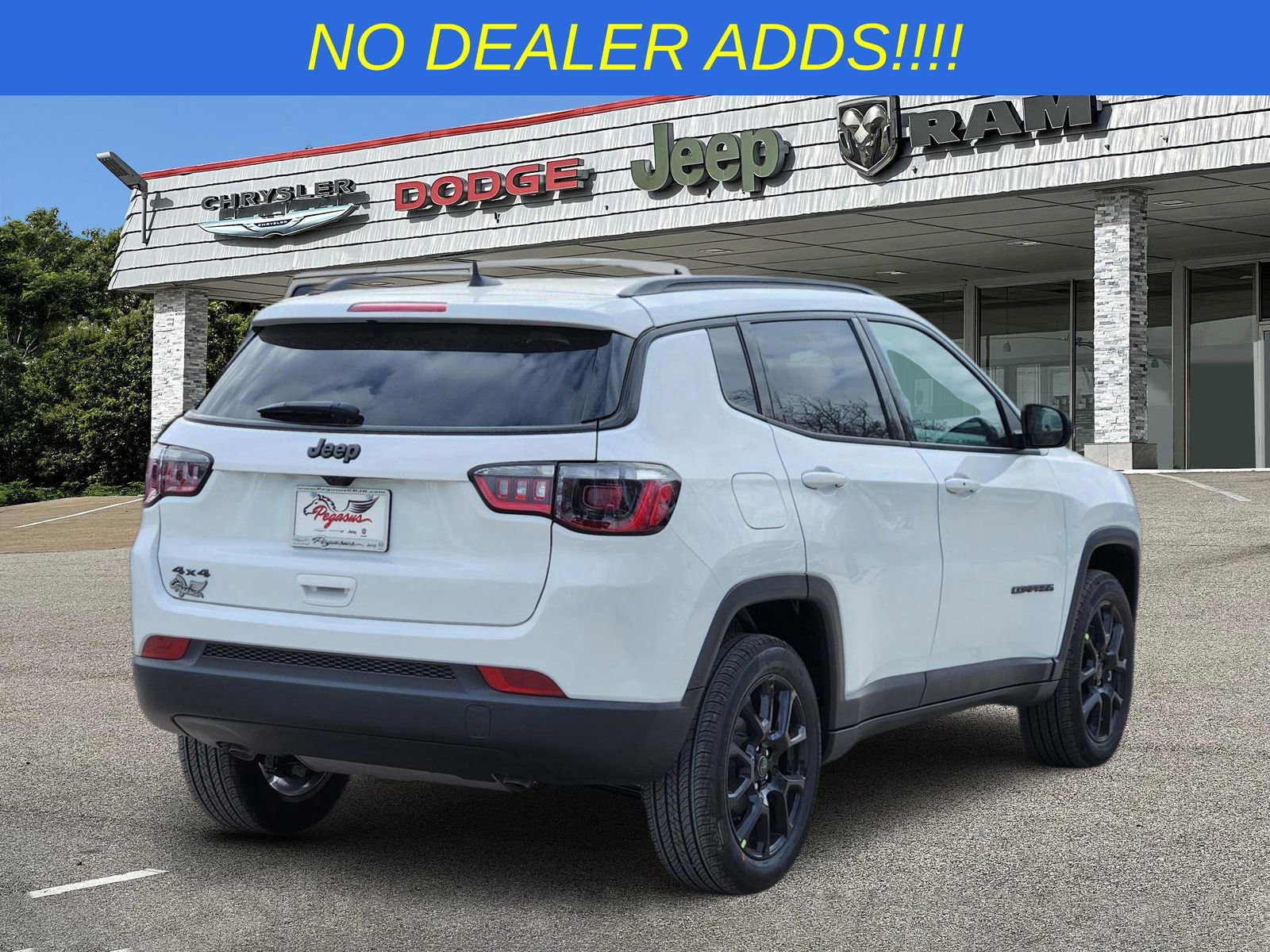 New 2026 Jeep Compass Latitude image 5