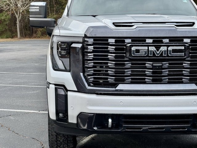 Used 2024 GMC Sierra 2500 Denali Ultimate w/ Max Trailering Package image 13
