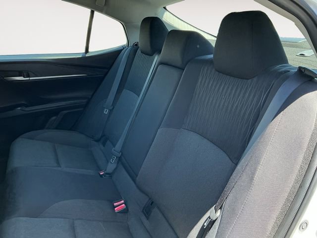 Used 2025 Toyota Camry LE w/ Convenience Package FWD image 9