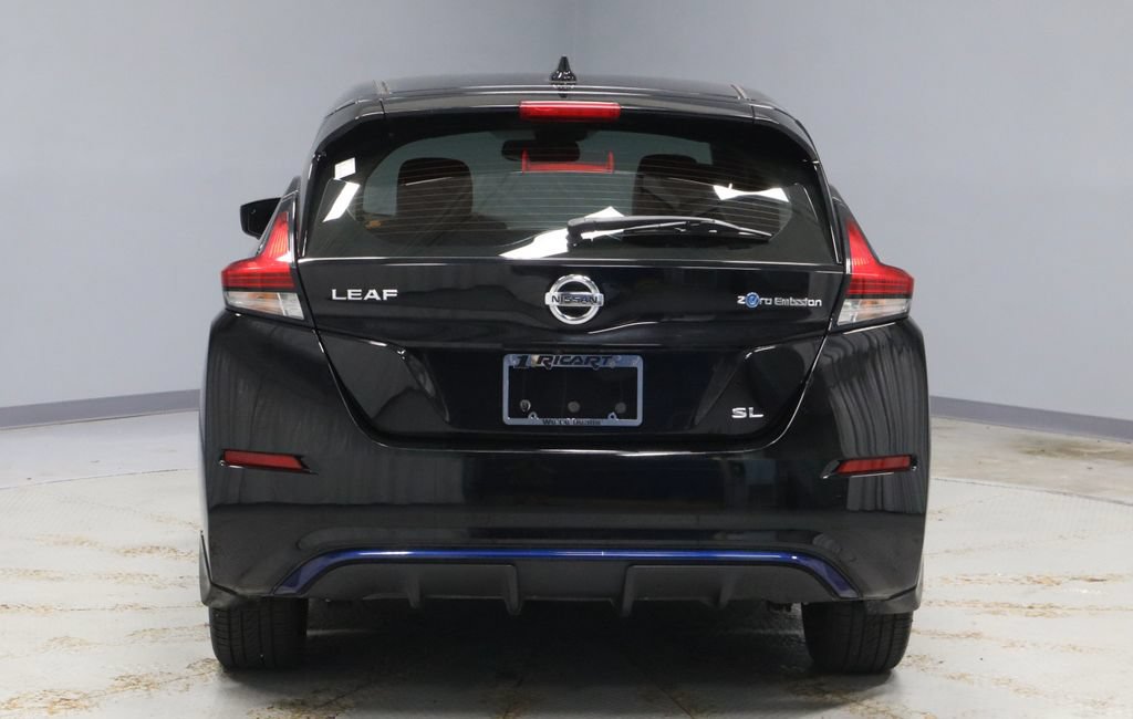 Certified 2018 Nissan Leaf SL w/ SL Technology Package FWD image 10