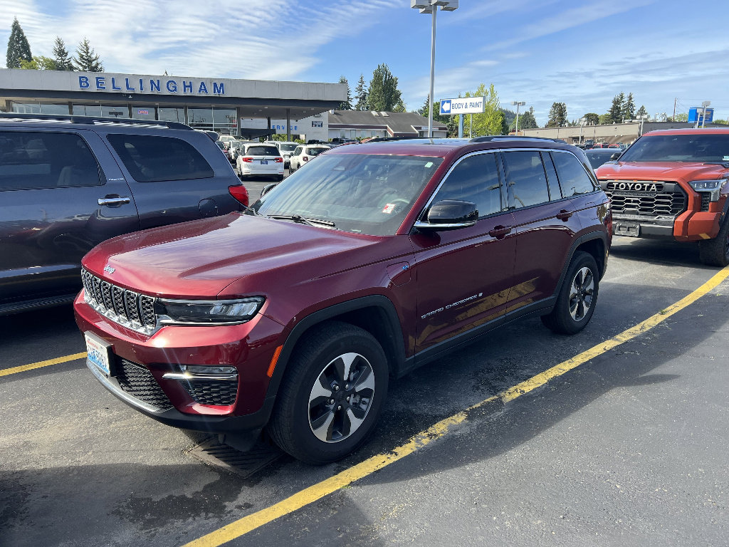 Used 2023 Jeep Grand Cherokee 4WD 4xe