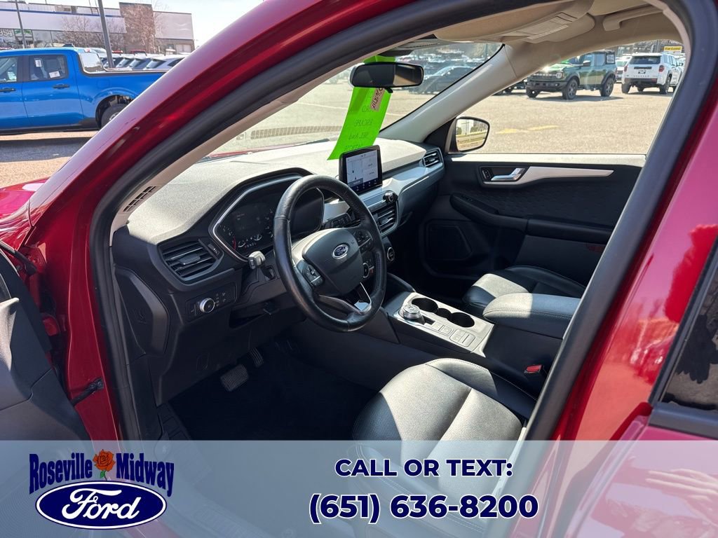 Used 2020 Ford Escape SEL image 25