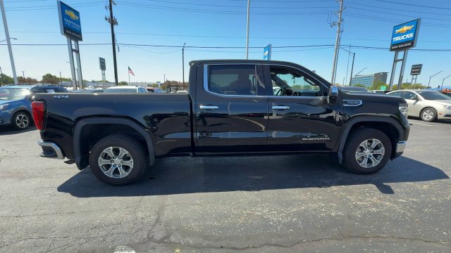 Used 2022 GMC Sierra 1500 SLT w/ Max Trailering Package AWD/4WD image 9