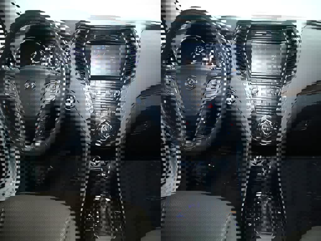 Used 2017 Hyundai Santa Fe Sport w/ Cargo Package image 33