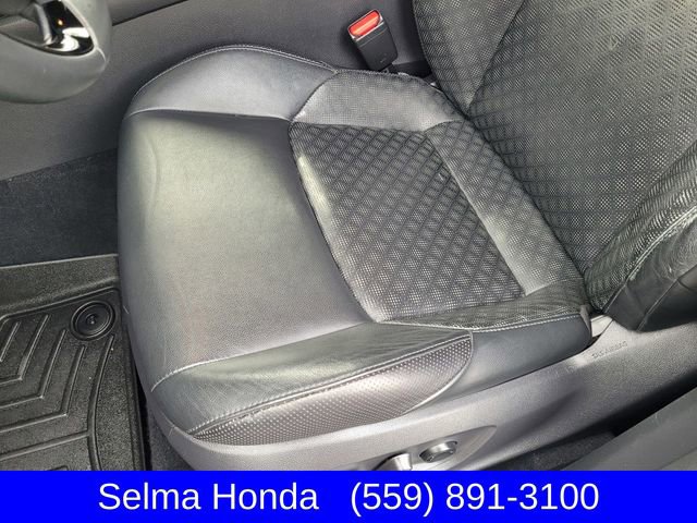 Used 2021 Toyota C-HR Limited image 10