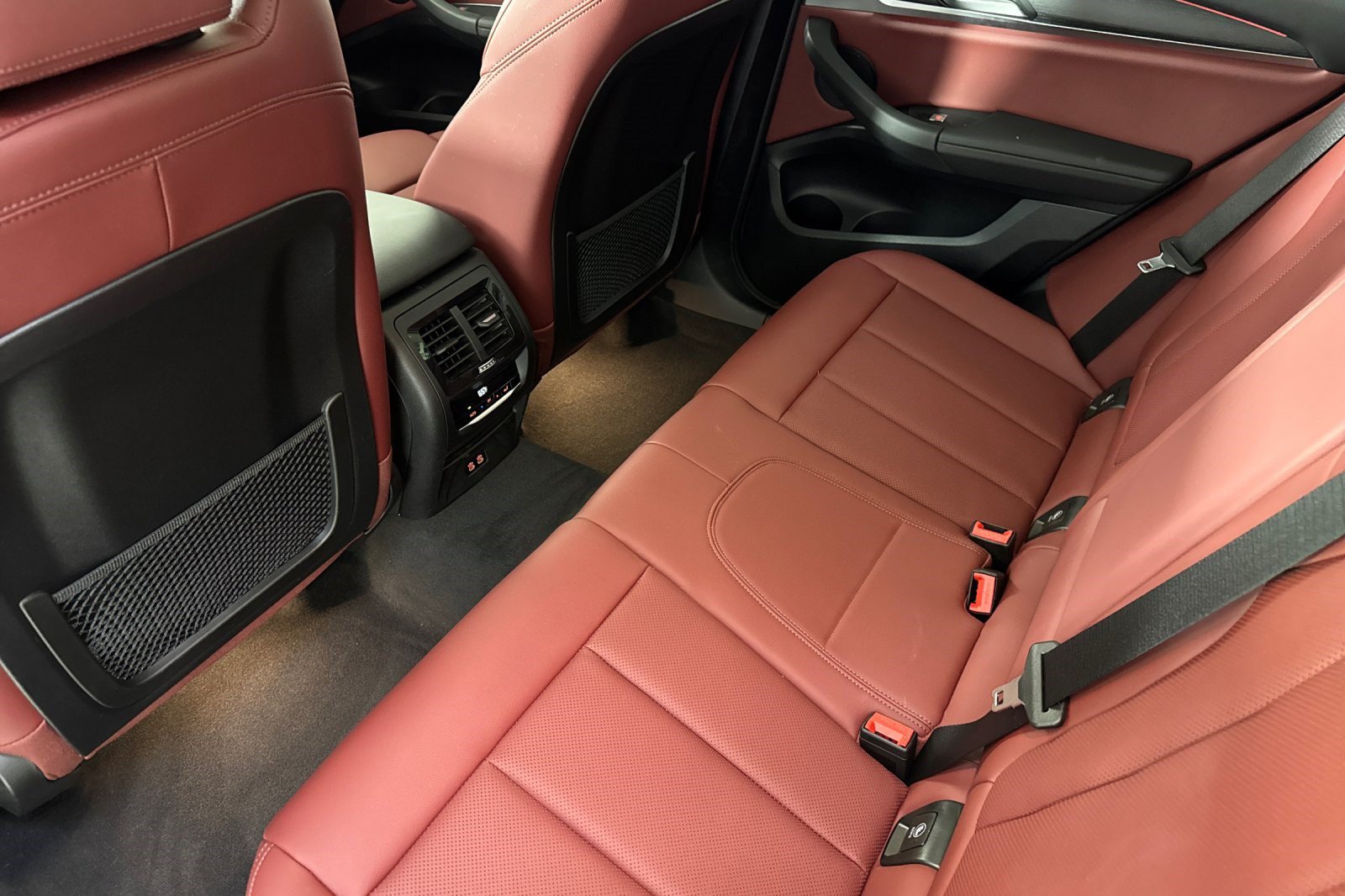 Used 2023 BMW X3 sDrive30i w/ Premium Package RWD image 30