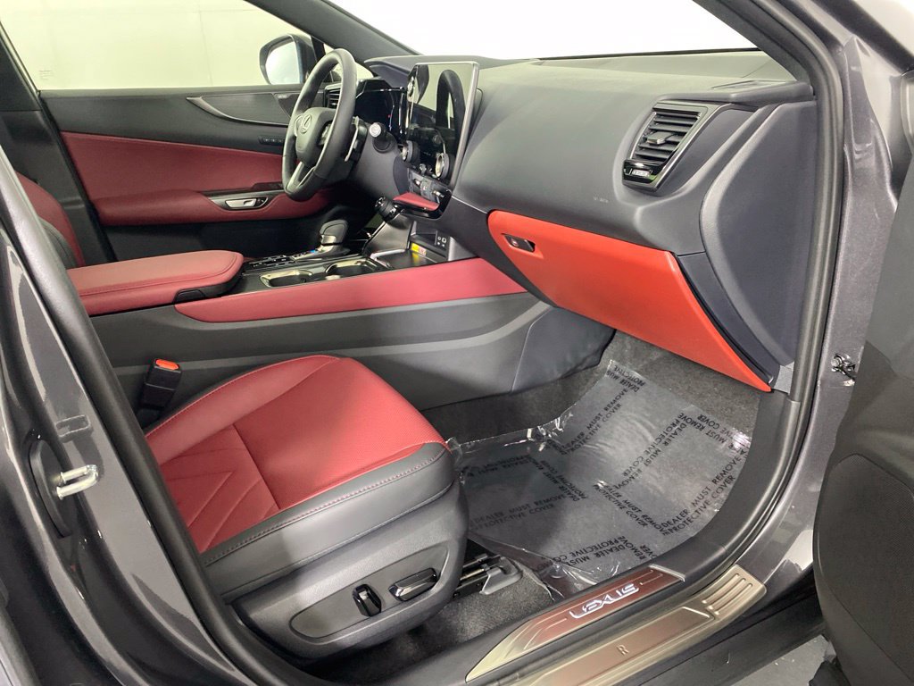 Certified 2026 Lexus NX 350 AWD w/ Accessory Package (K3) image 32