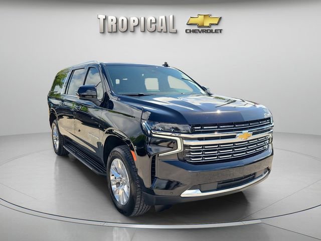 Used 2024 Chevrolet Suburban Premier AWD/4WD image 4