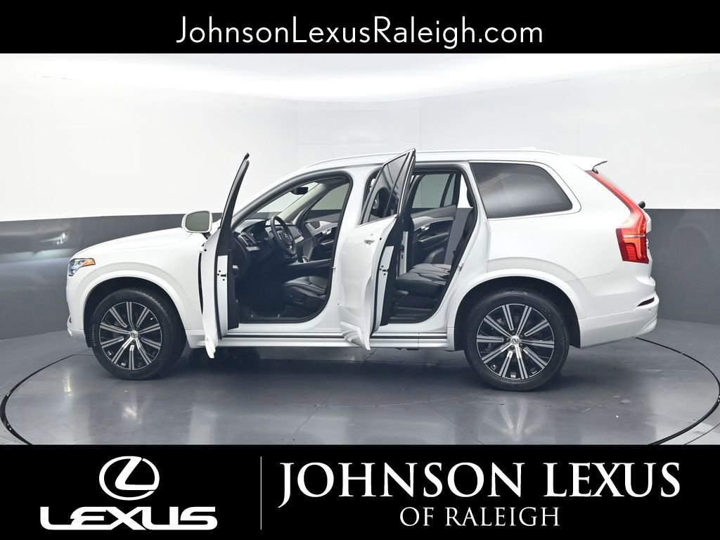 Used 2023 Volvo XC90 B5 Core w/ Protection Package Premier AWD/4WD image 37