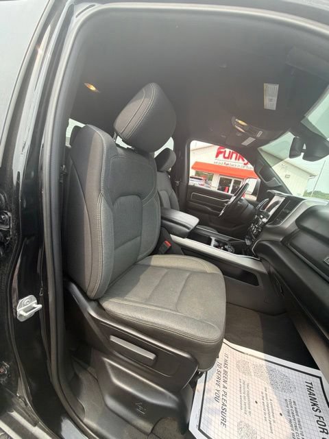 Used 2019 RAM 1500 Big Horn AWD/4WD image 23